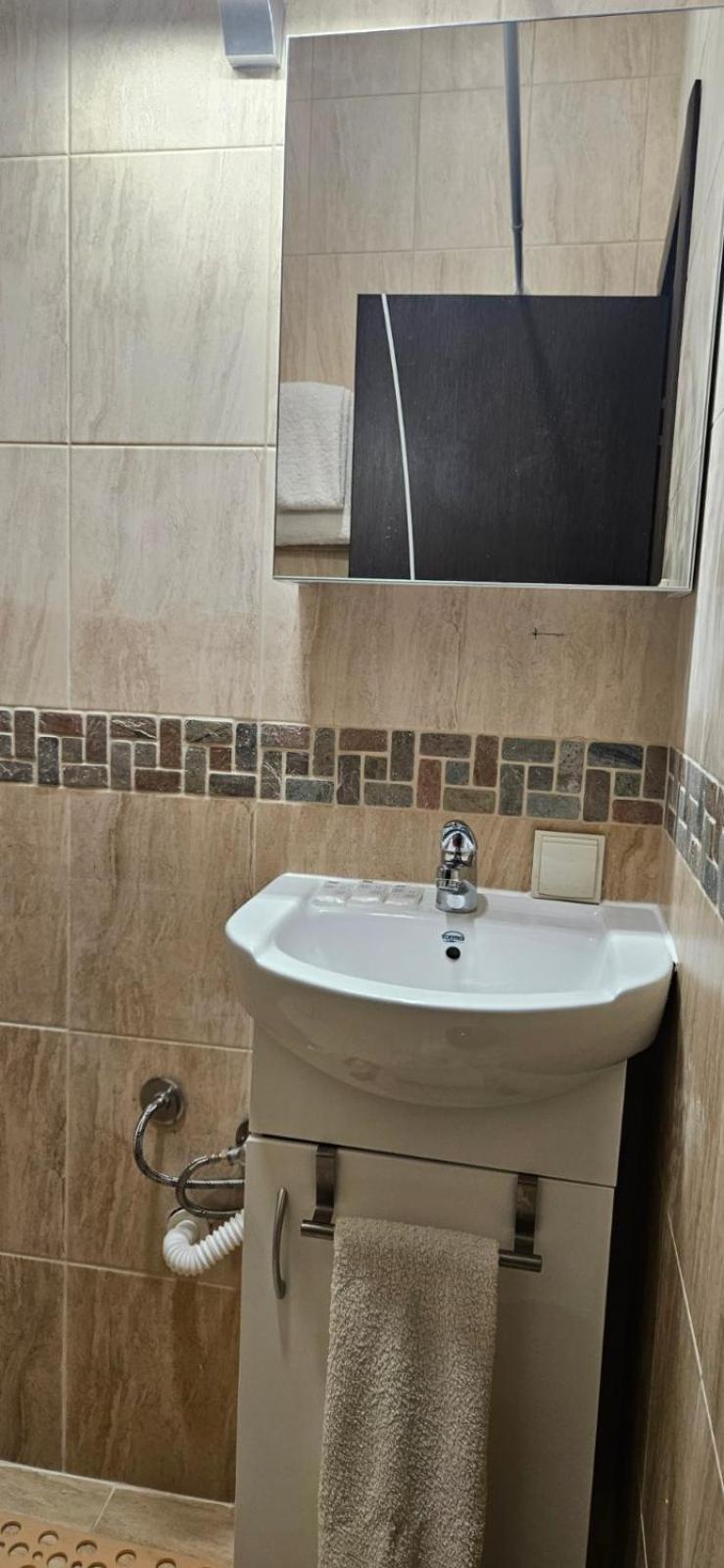 Guesthouse Zanier Νεσέμπαρ Εξωτερικό φωτογραφία