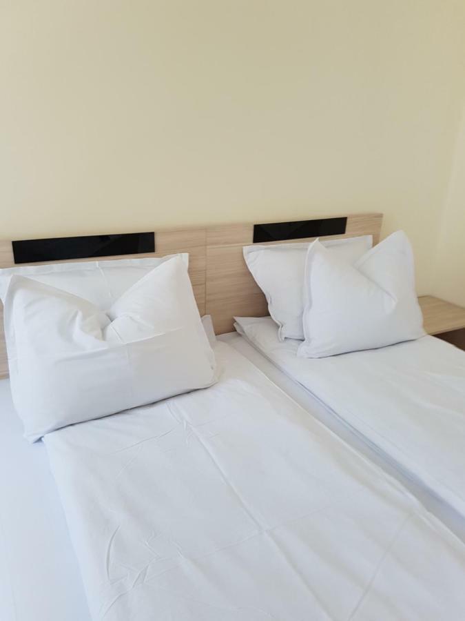 Guesthouse Zanier Νεσέμπαρ Εξωτερικό φωτογραφία