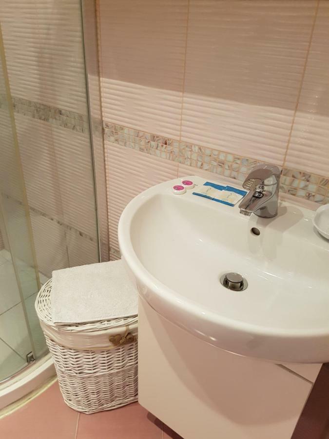 Guesthouse Zanier Νεσέμπαρ Εξωτερικό φωτογραφία