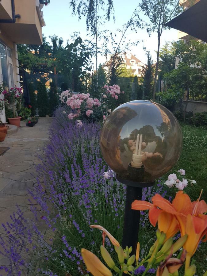 Guesthouse Zanier Νεσέμπαρ Εξωτερικό φωτογραφία